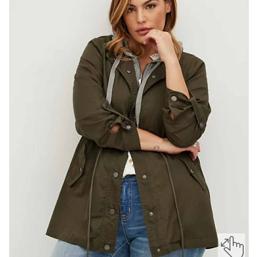 NWT Torrid Olive Twill Jersey Sleeve Anorak with Jersey Hoodie Size 10